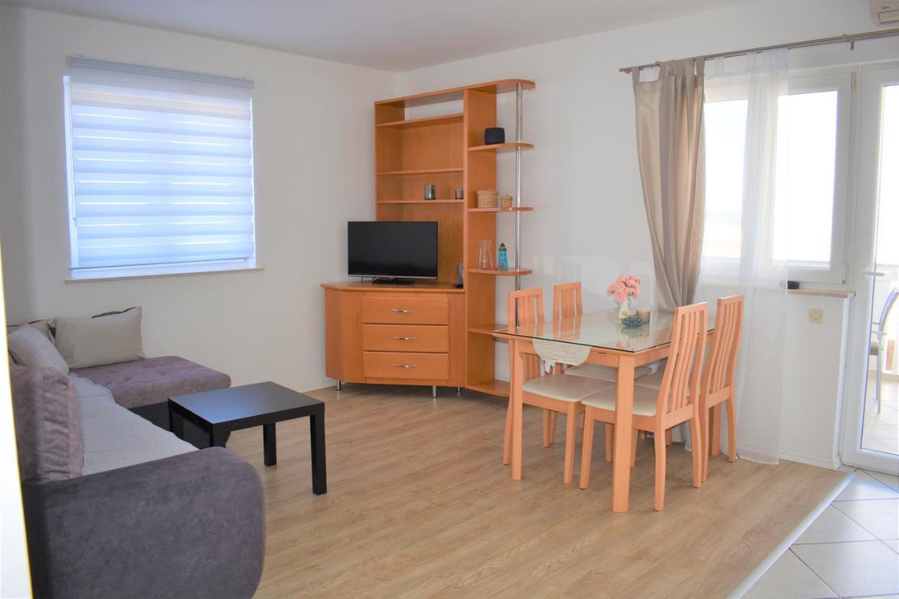 Apartments Janja Муртер Экстерьер фото