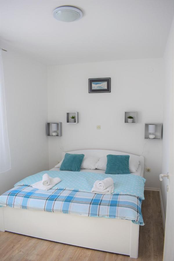 Apartments Janja Муртер Экстерьер фото