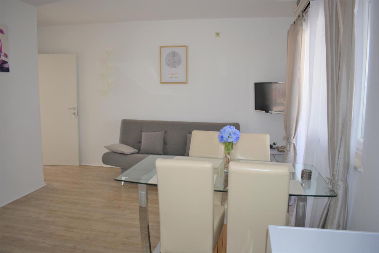Apartments Janja Муртер Экстерьер фото