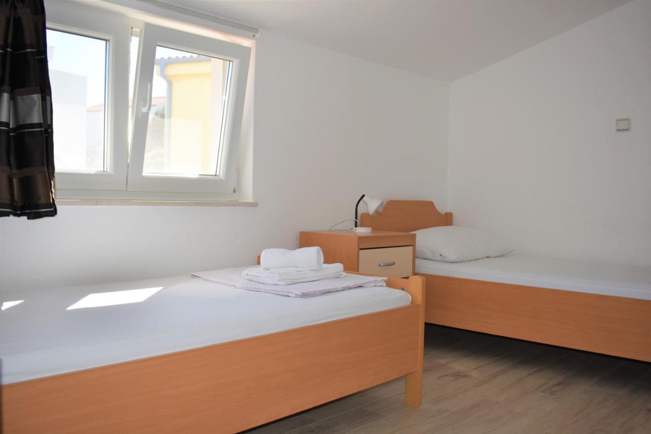 Apartments Janja Муртер Экстерьер фото