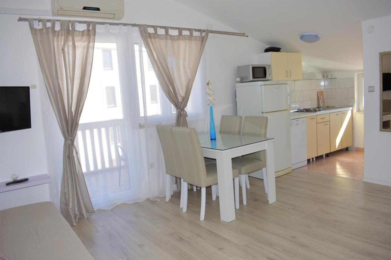 Apartments Janja Муртер Экстерьер фото