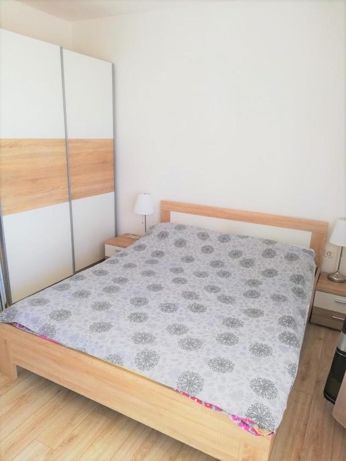 Apartments Janja Муртер Экстерьер фото