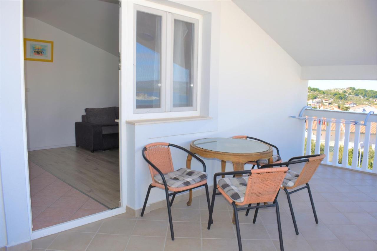 Apartments Janja Муртер Экстерьер фото