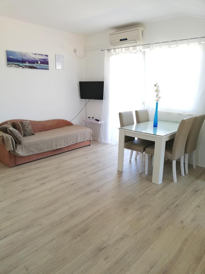 Apartments Janja Муртер Экстерьер фото