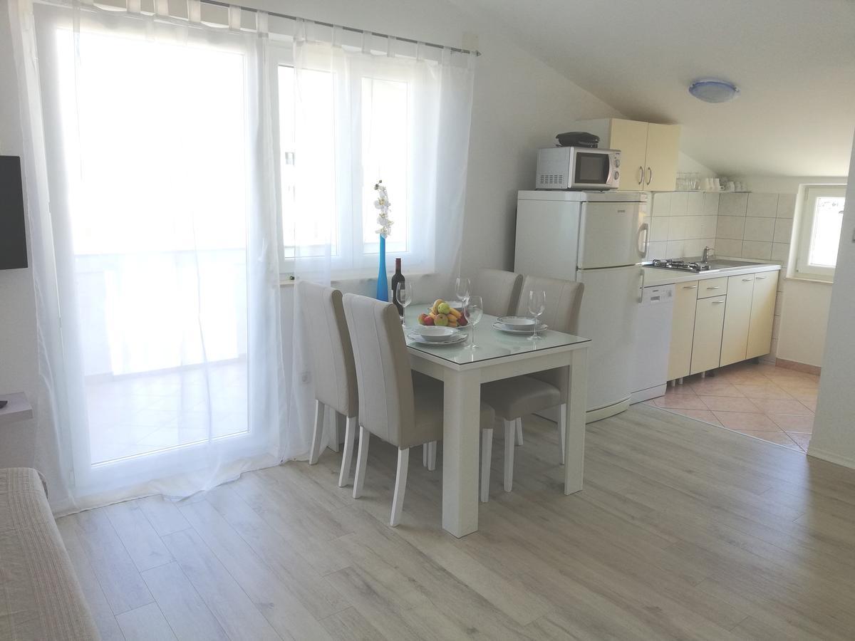 Apartments Janja Муртер Экстерьер фото