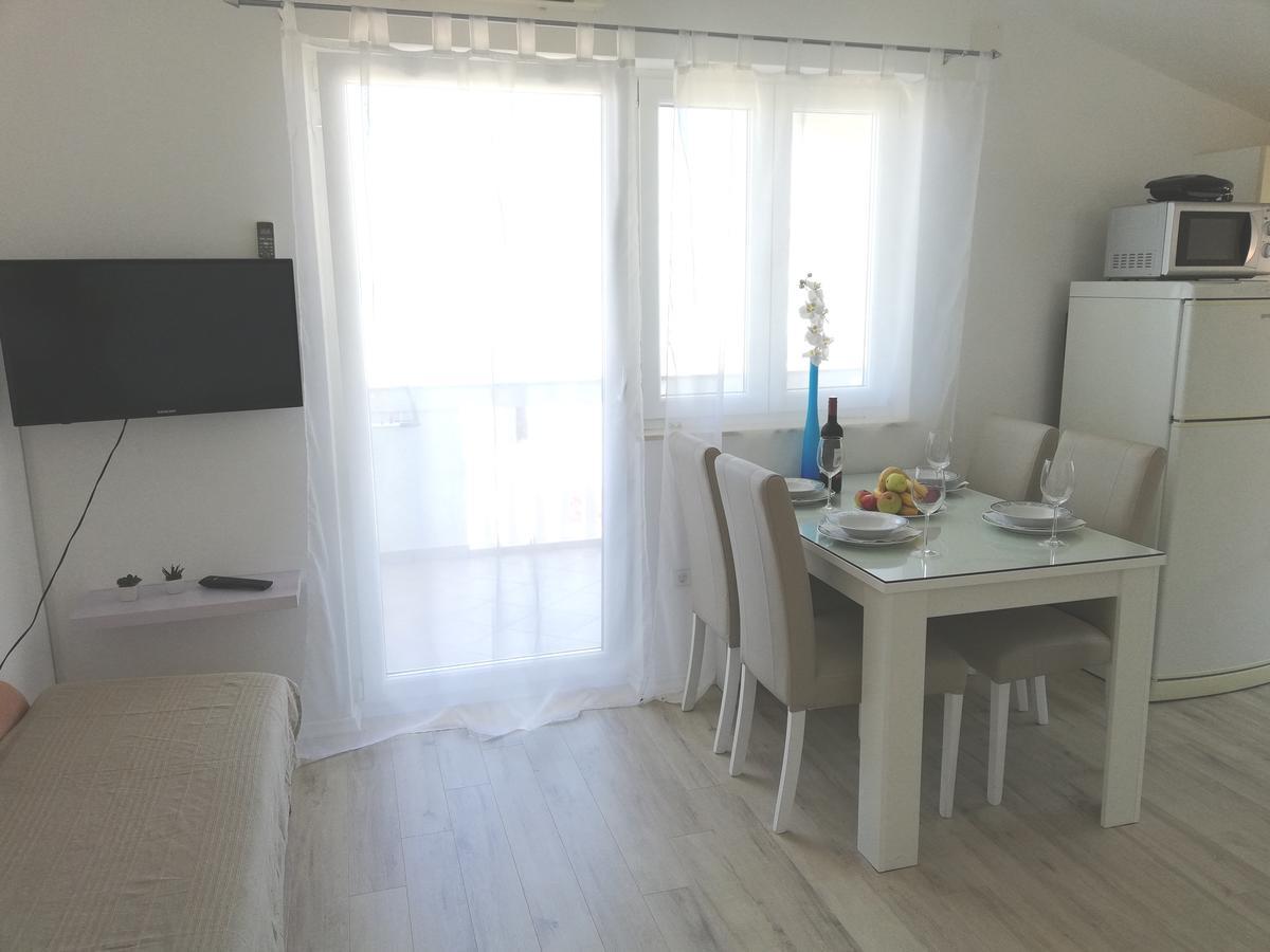Apartments Janja Муртер Экстерьер фото
